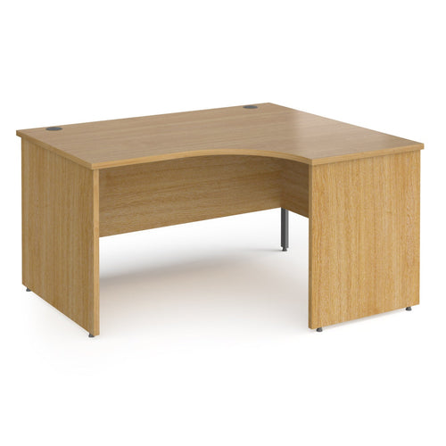 Contract 25 right hand ergonomic desk with panel ends and corner leg