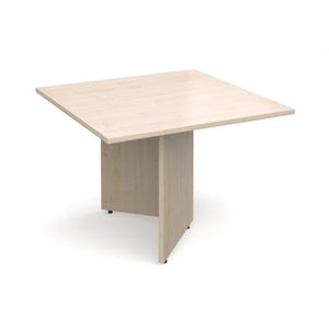 Arrow head leg square extension table Tables